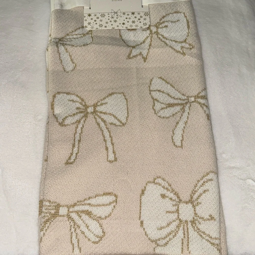 ID Home Christmas gold ribbon/bow Oversized Bows Throw - Christmas Bow Throw 🎀